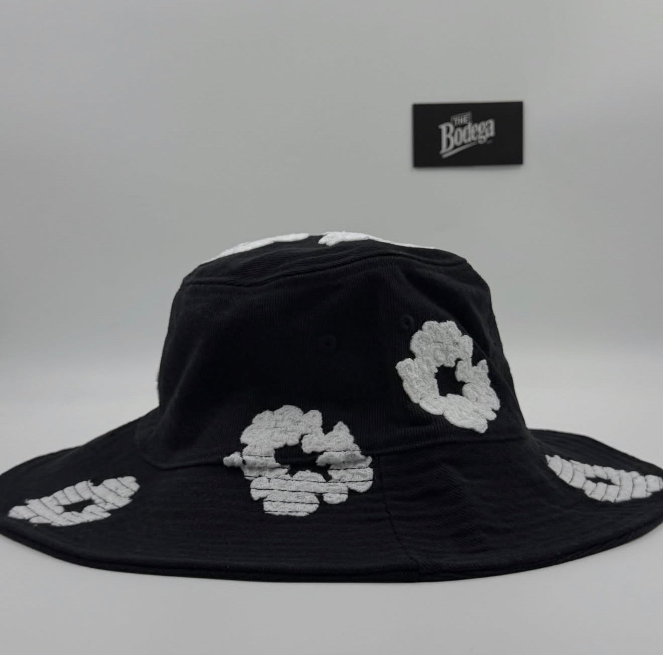 DENIM TEARS DENIM WREAT BUCKET HAT WASHED BLACK