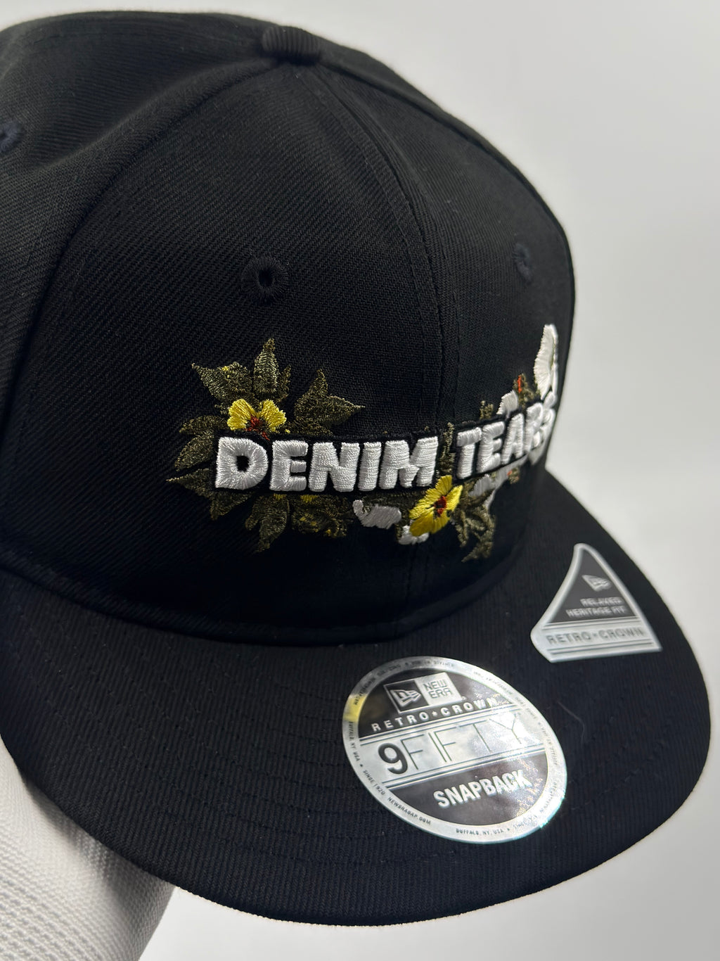 DENIM TEARS NEW ERA LOGO CAP